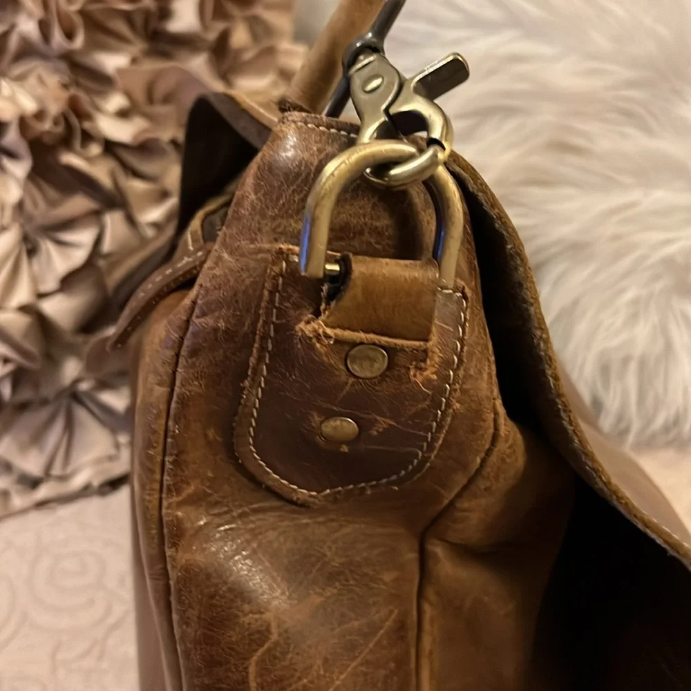 SMRITI Vintage Distressed Brown Leather Crossbody Shoulder Messenger Bag
